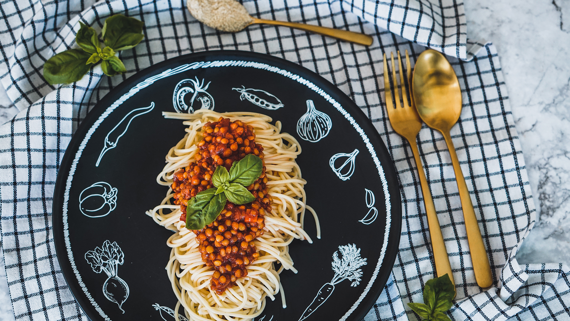 Spaghetti an Linsenbolognese