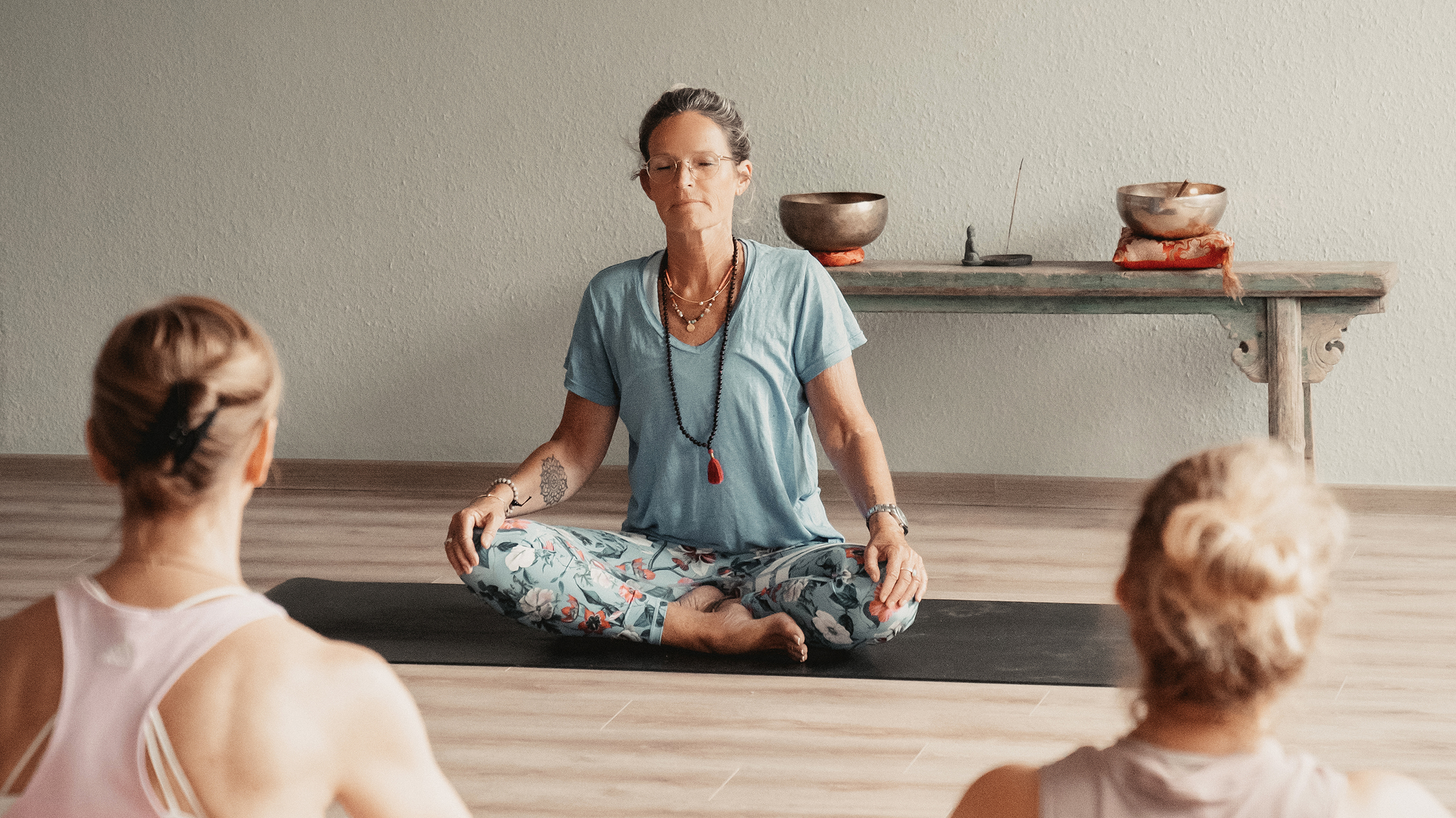 "Mit Yoga wird das Leben bunt!"